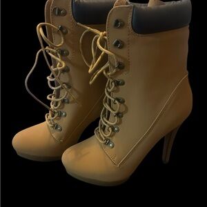 Shoe Dazzle Tan Lace Up Boots with Stiletto Heel